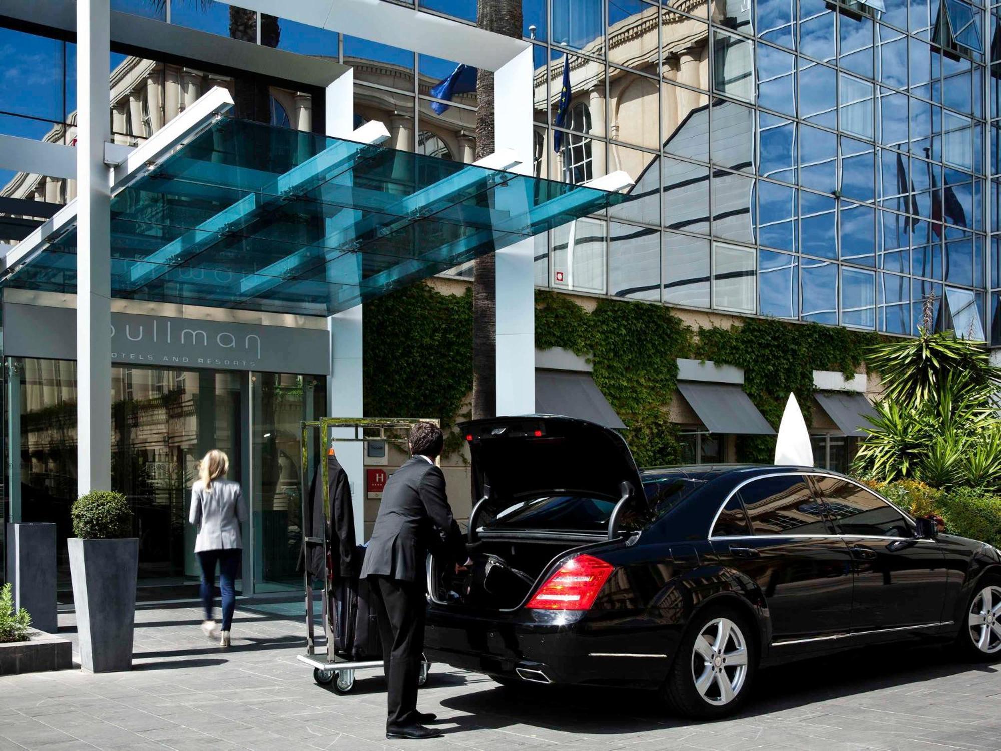 Pullman La Pleiade Montpellier Centre Hotel Exterior photo